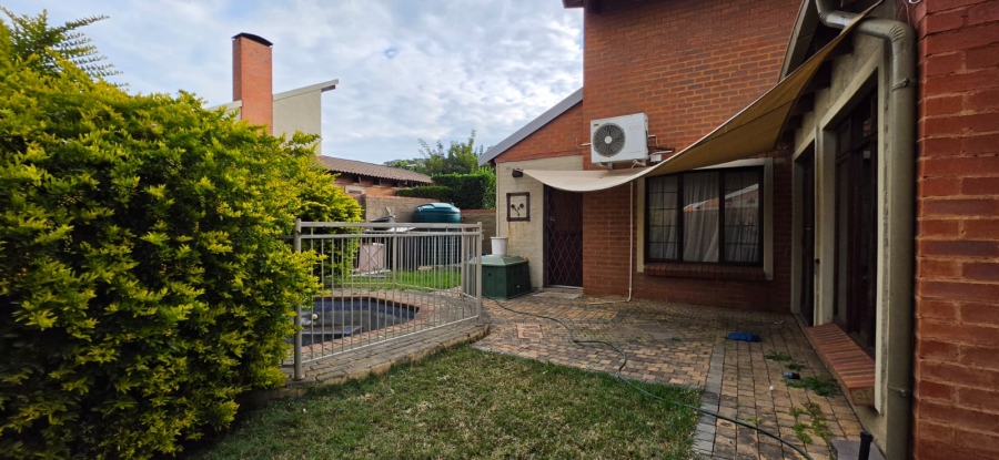 3 Bedroom Property for Sale in Waterval East North West